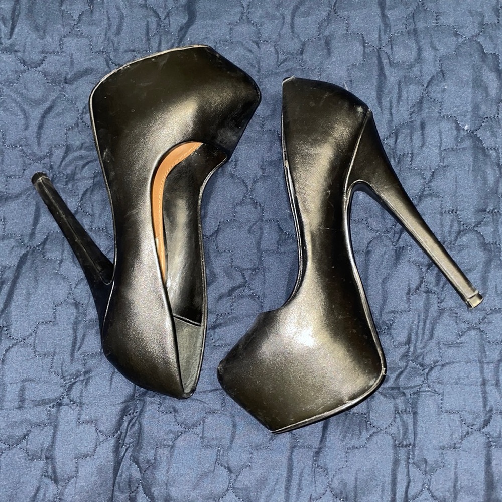Steve Madden Pumps